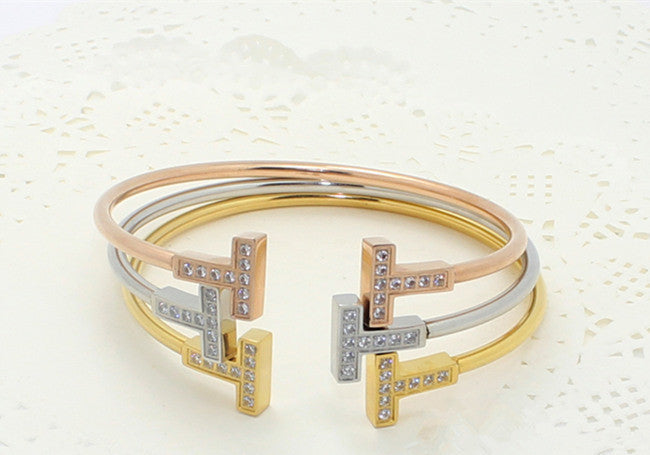 Hayden Bangle - Love Be Jewels